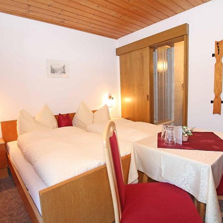 Pension Delacher Ried im Oberinntal Exterior photo